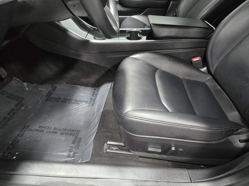 Used 2018 Tesla Model 3 Mid Range image 11