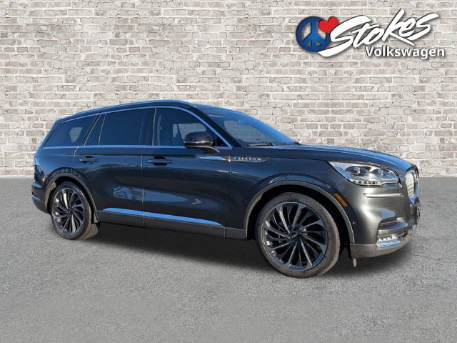Used 2020 Lincoln Aviator Reserve w/ Equipment Group 202A AWD/4WD image 2