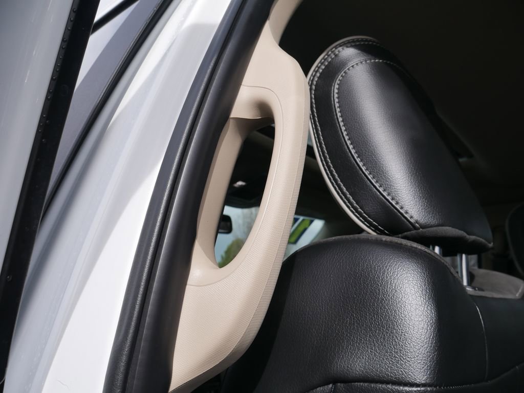 Used 2019 RAM 3500 Laramie image 24