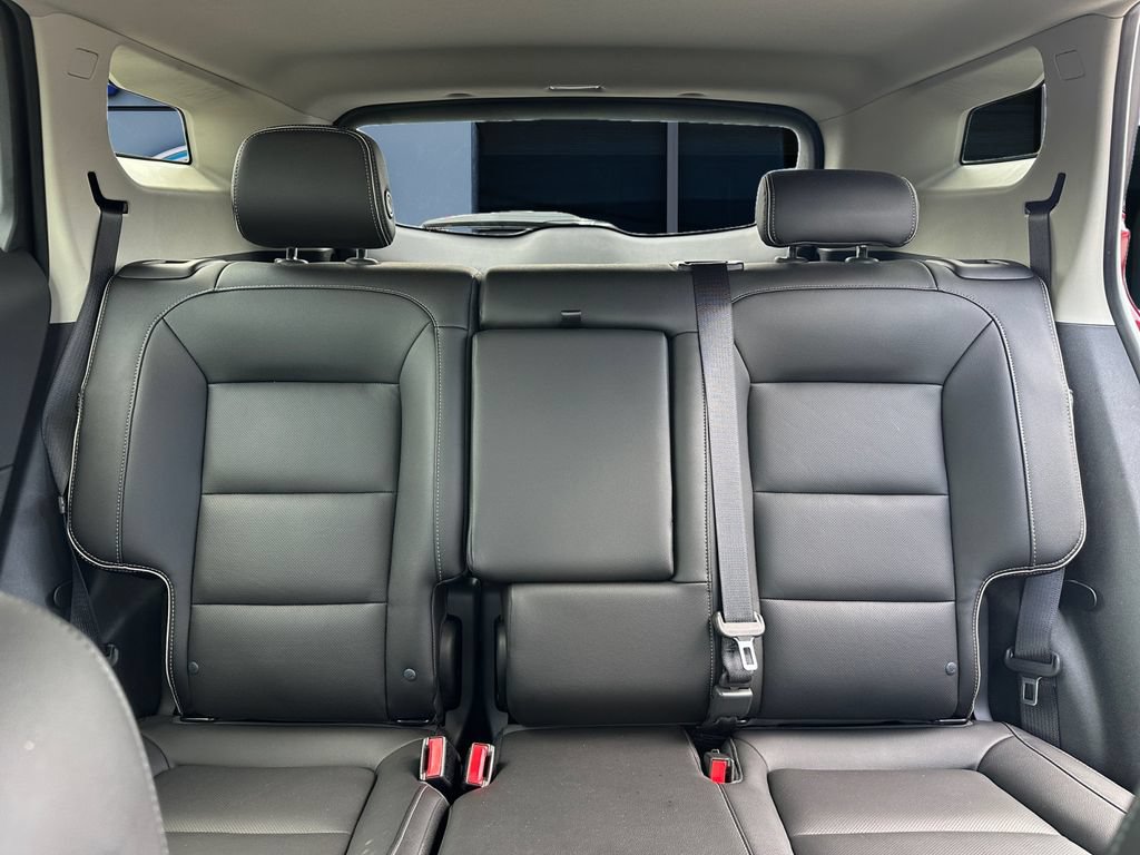 Used 2018 GMC Terrain Denali w/ Comfort Package AWD/4WD image 12