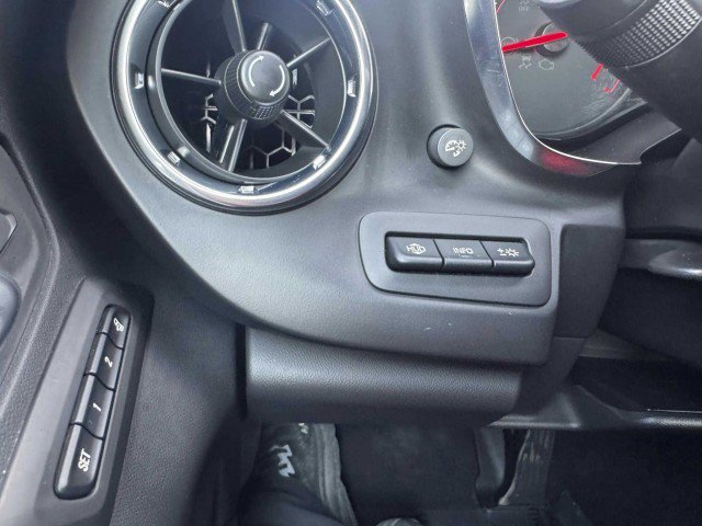 Used 2022 Chevrolet Camaro SS RWD image 27