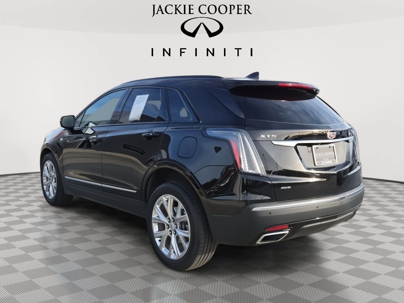Used 2021 Cadillac XT5 Sportv AWD/4WD image 3