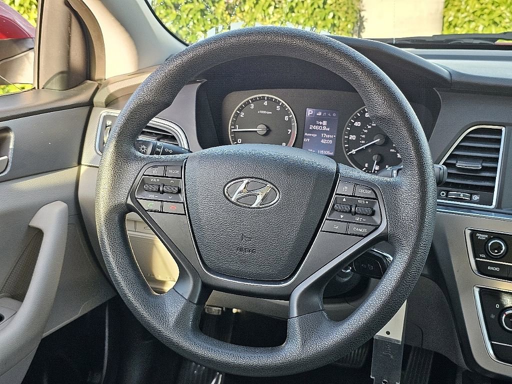 Used 2016 Hyundai Sonata SE image 34