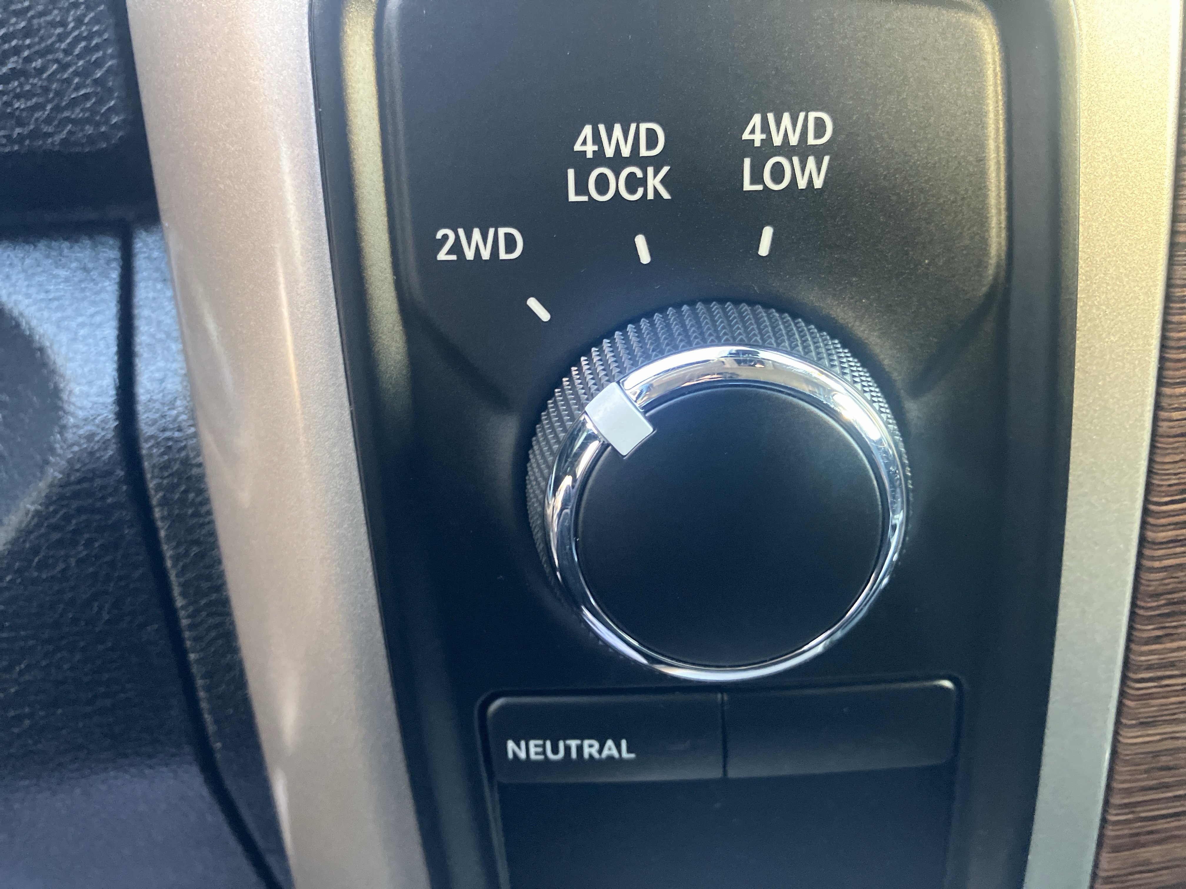 Used 2018 RAM 2500 Laramie AWD/4WD image 26