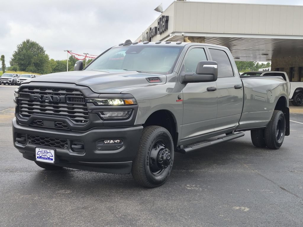 New 2027 RAM 3500 Tradesman AWD/4WD image 3