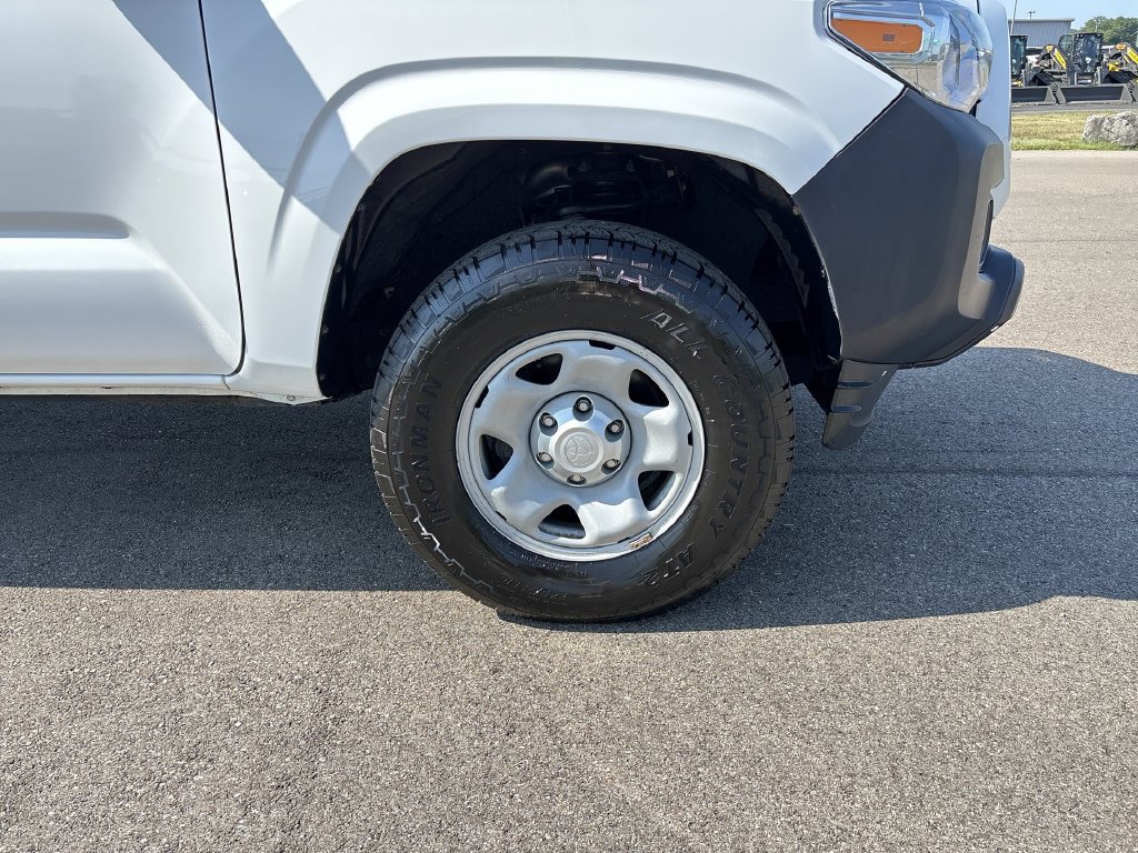 Used 2019 Toyota Tacoma SR RWD image 14