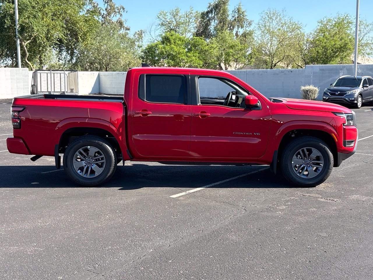 New 2027 Nissan Frontier SV RWD image 7