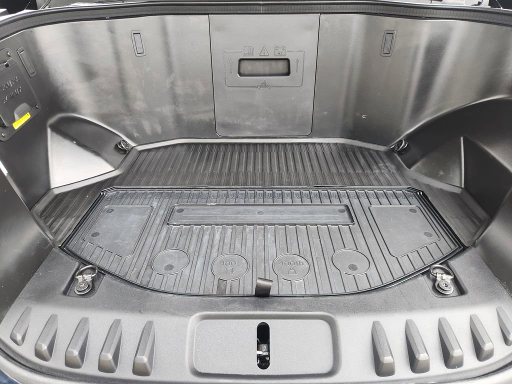Used 2023 Ford F150 Lightning Platinum AWD/4WD image 32