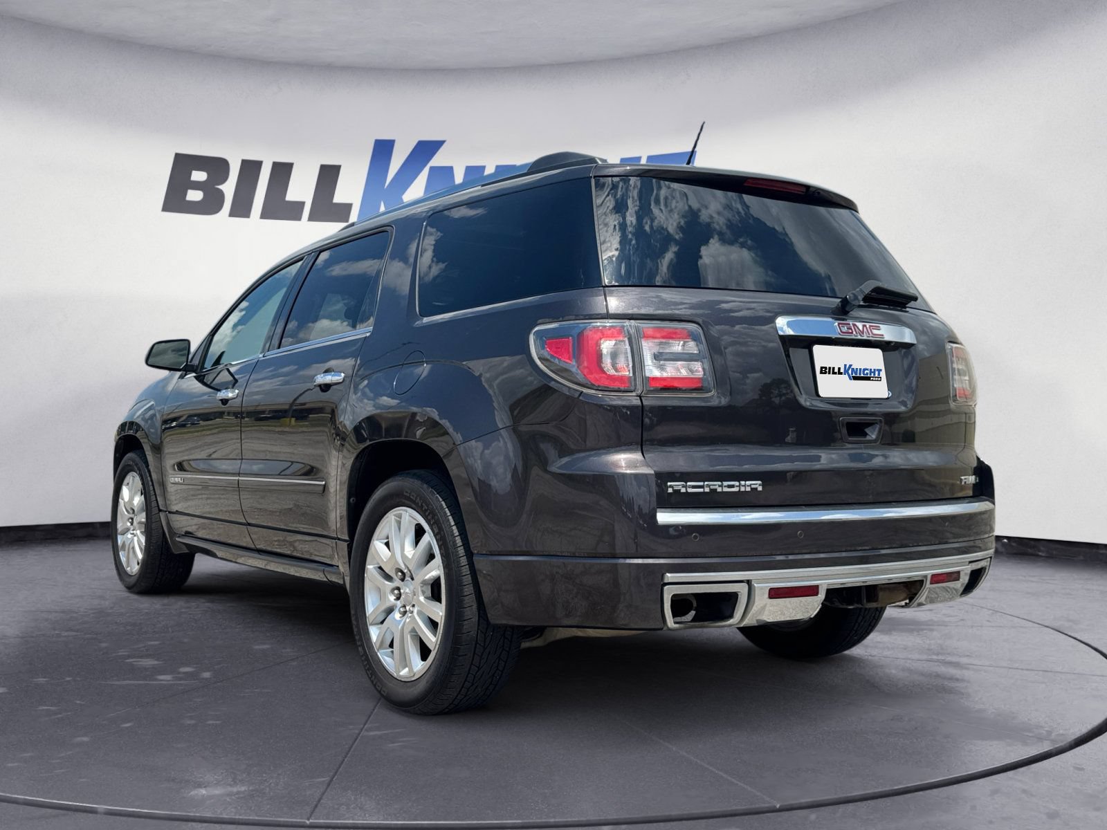 Used 2015 GMC Acadia Denali AWD/4WD image 3