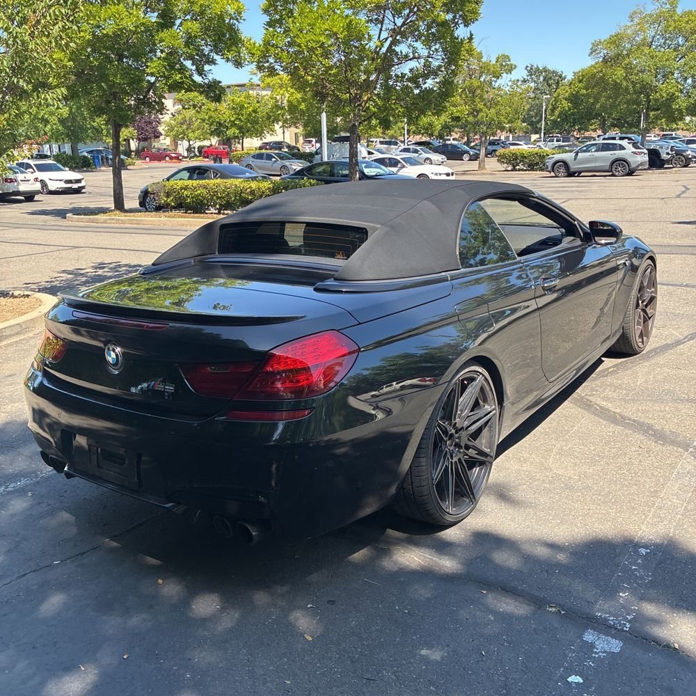 Used 2015 BMW M6 Convertible RWD image 5