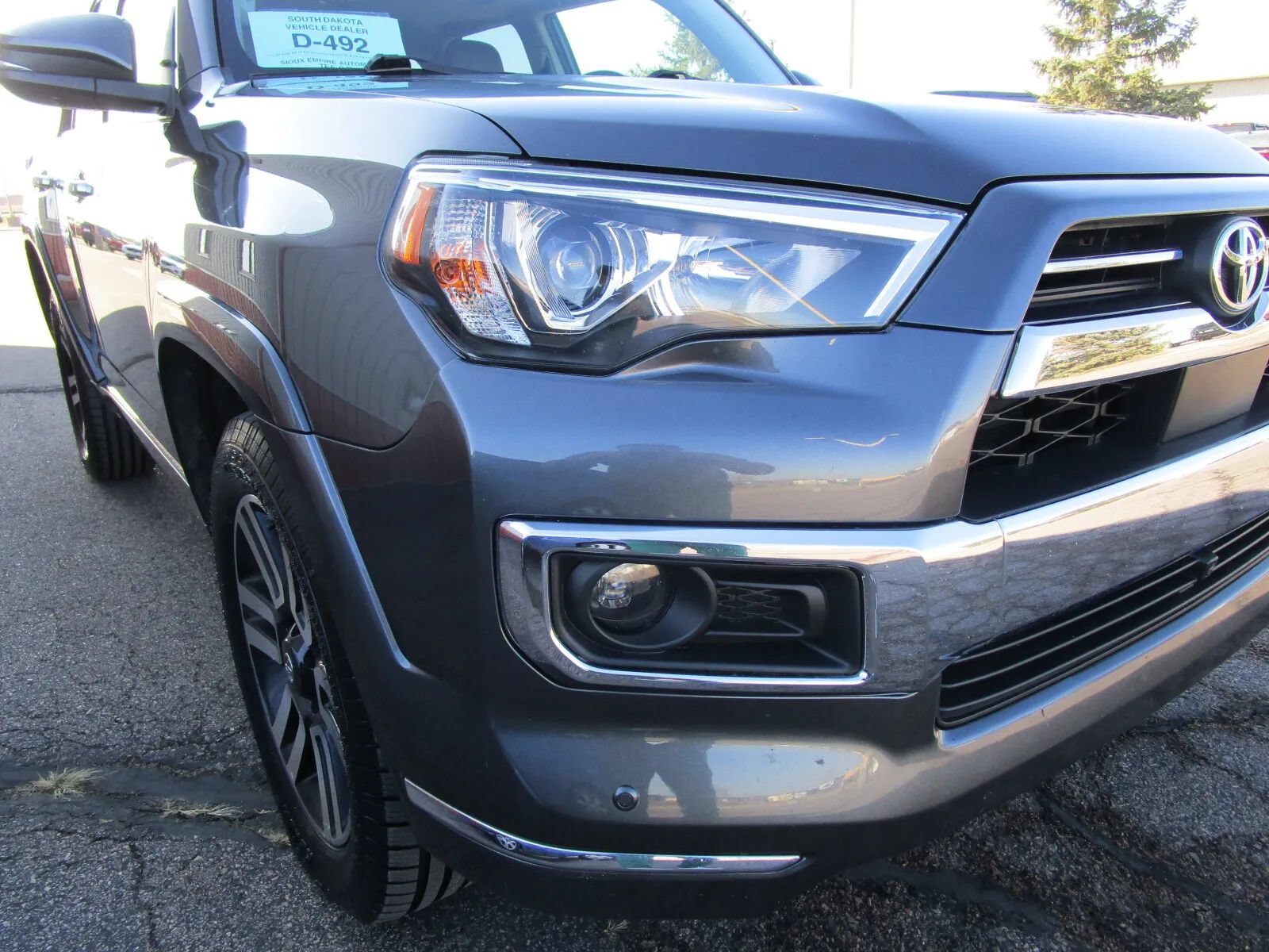 Used 2022 Toyota 4Runner Limited AWD/4WD image 43