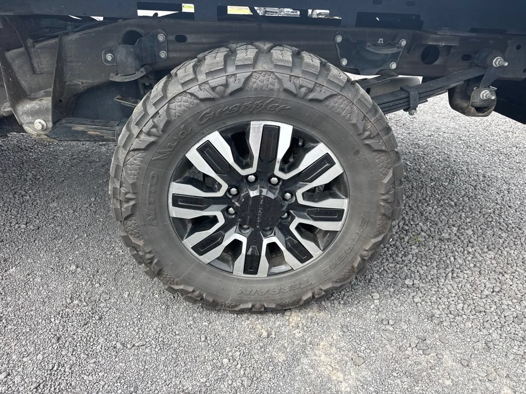 Used 2024 GMC Sierra 3500 Pro AWD/4WD image 10