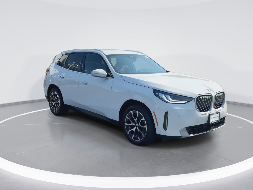 Used 2026 BMW X3 xDrive30i w/ Convenience Package AWD/4WD image 2