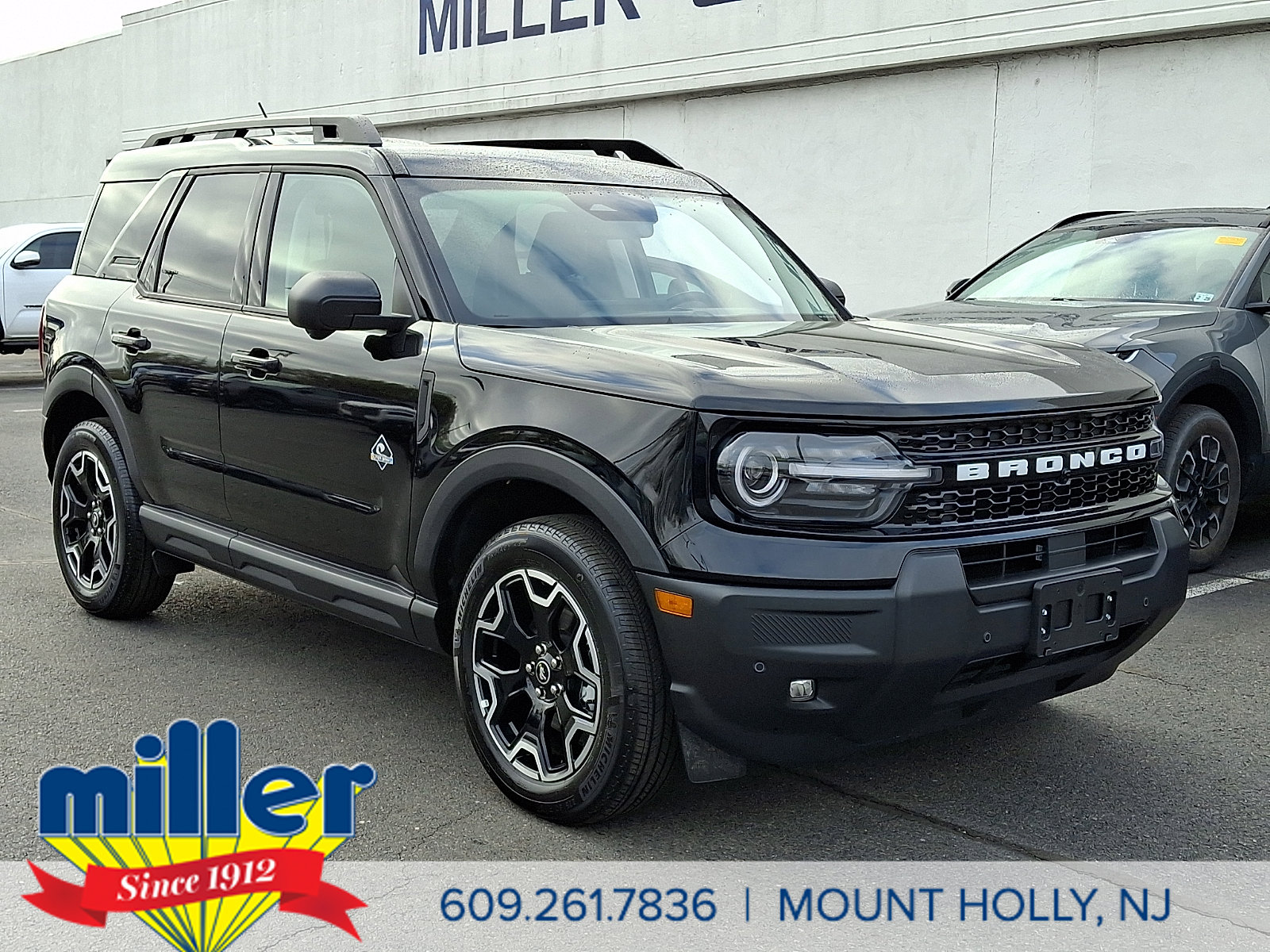 Used 2025 Ford Bronco Sport Outer Banks w/ Outer Banks Tech Package+ image 1