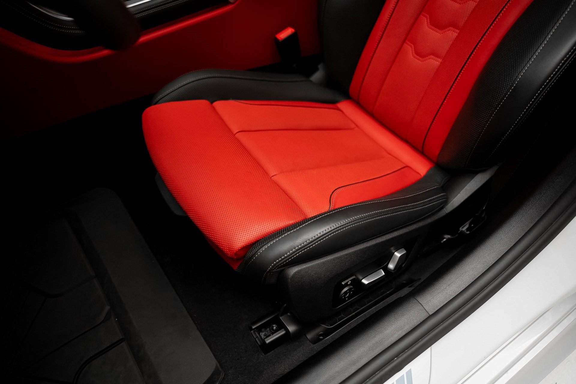 Used 2025 BMW 840i image 62