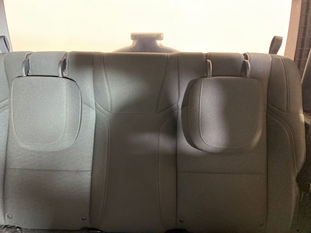 Used 2018 Jeep Wrangler Sport S image 24