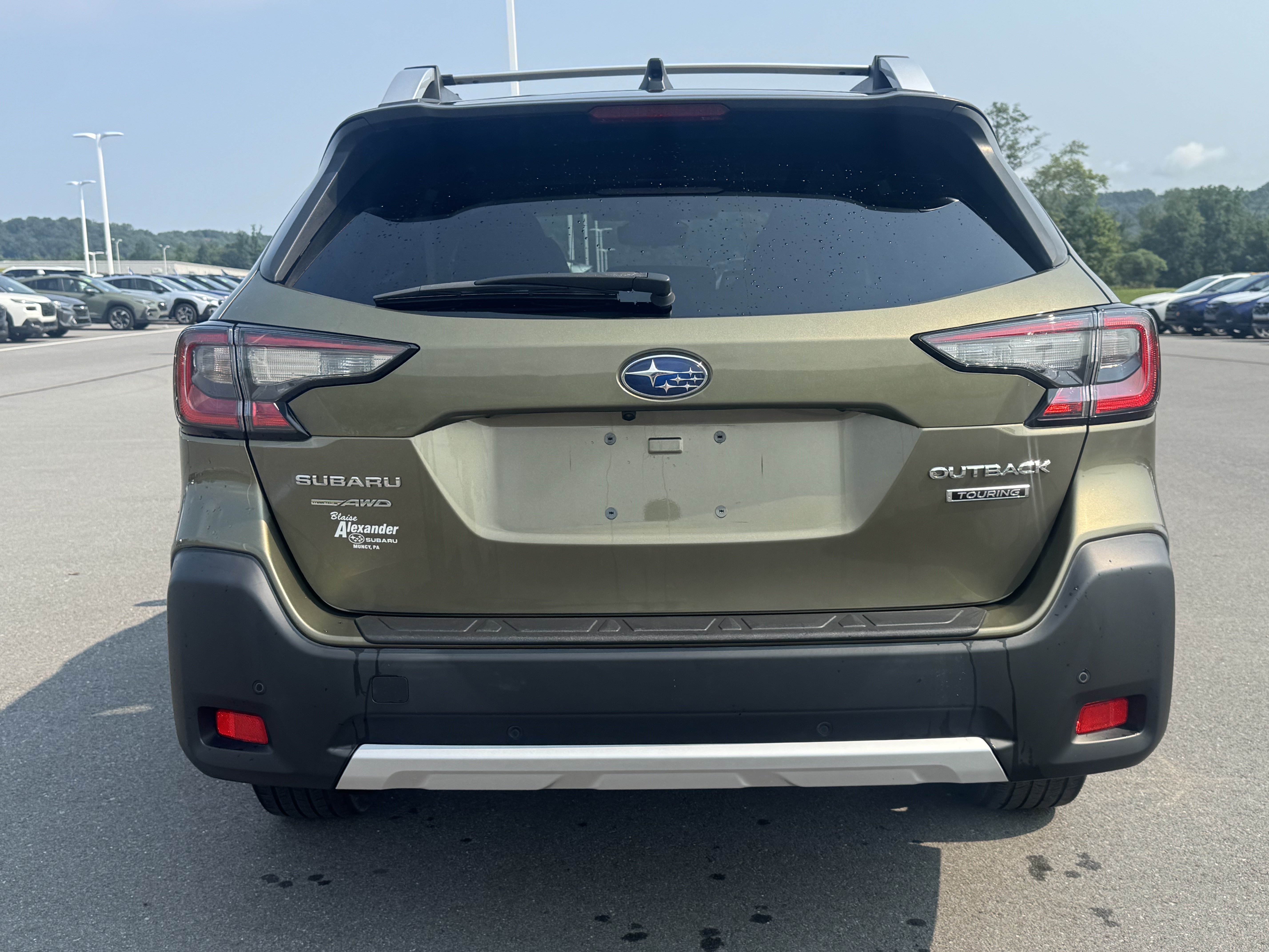 Certified 2024 Subaru Outback Touring AWD/4WD image 4