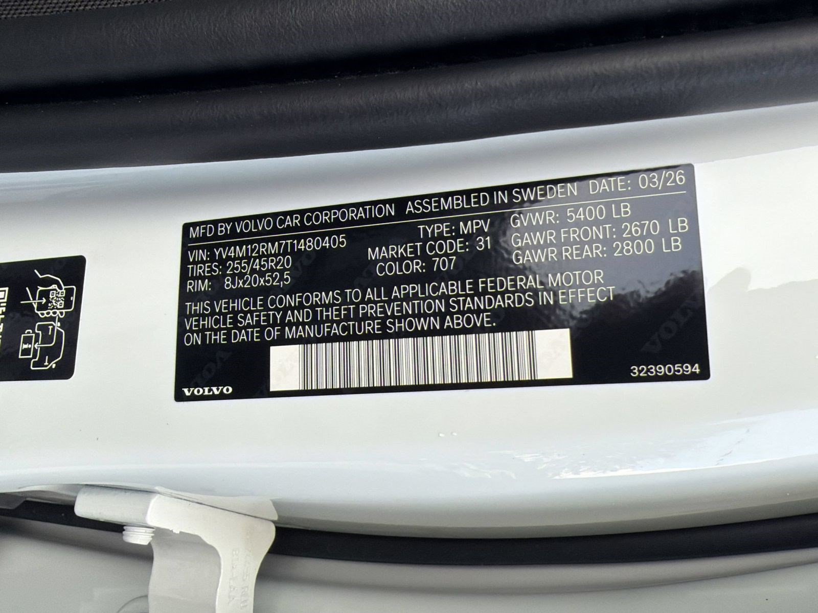 New 2026 Volvo XC60 B5 Ultra w/ Climate Package AWD/4WD image 24