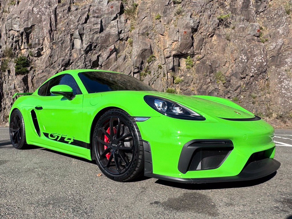 Used 2023 Porsche 718 Cayman GT4 RWD image 6