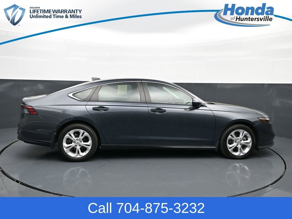 Used 2024 Honda Accord LX image 9
