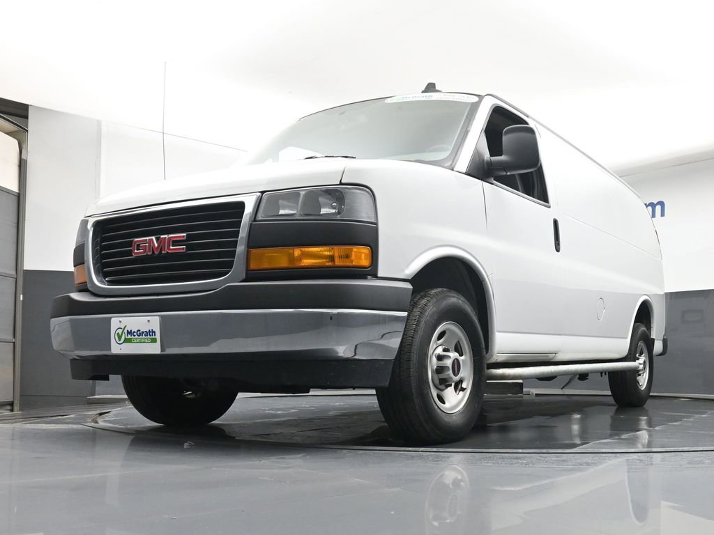 Used 2024 GMC Savana 2500 w/ Driver Convenience Package image 6