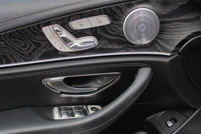 Used 2017 Mercedes-Benz E 300 w/ Premium 3 Package image 11