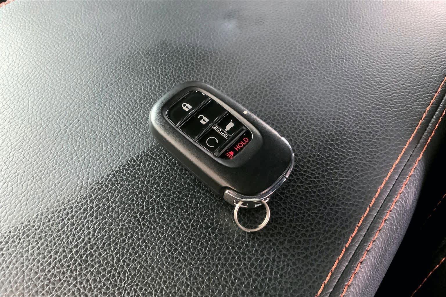 Used 2024 Honda Pilot TrailSport image 15