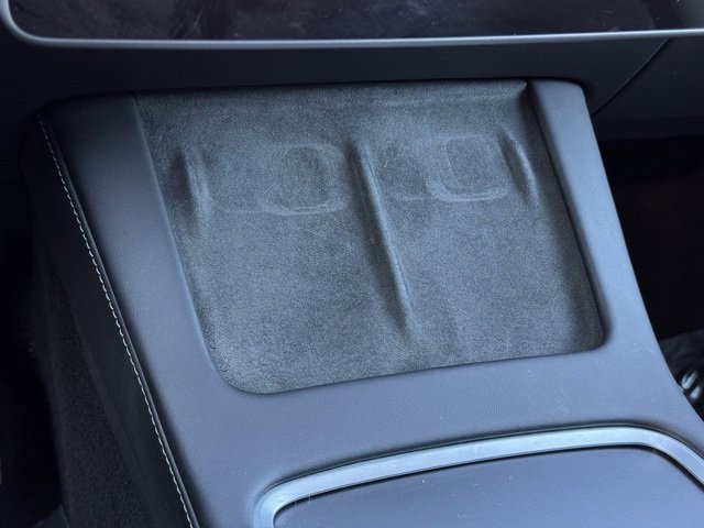 Used 2023 Tesla Model Y Long Range image 13