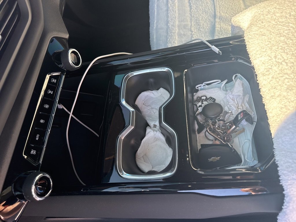 Used 2026 Chevrolet Silverado EV LT image 19