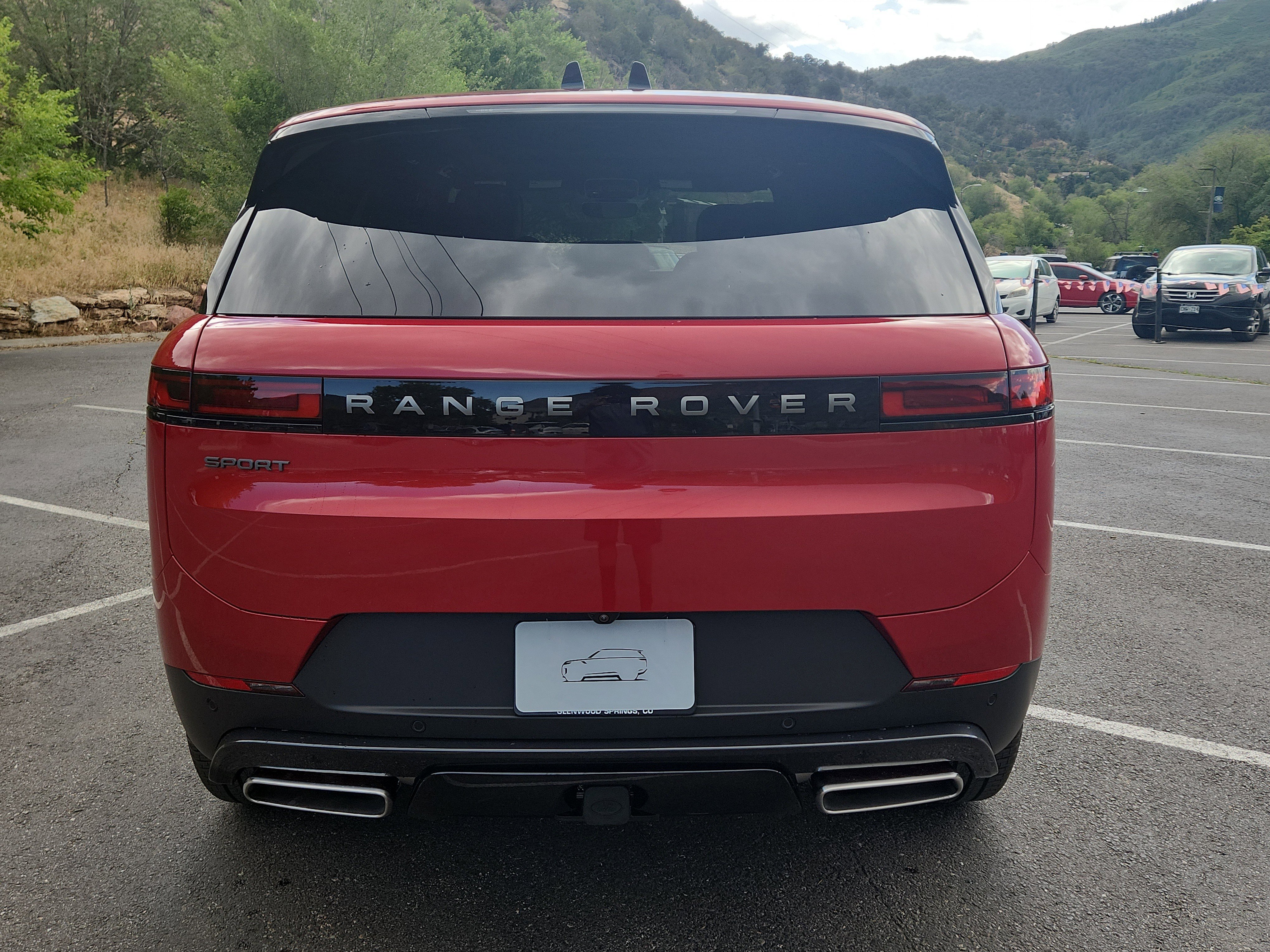 New 2025 Land Rover Range Rover Sport SE image 4
