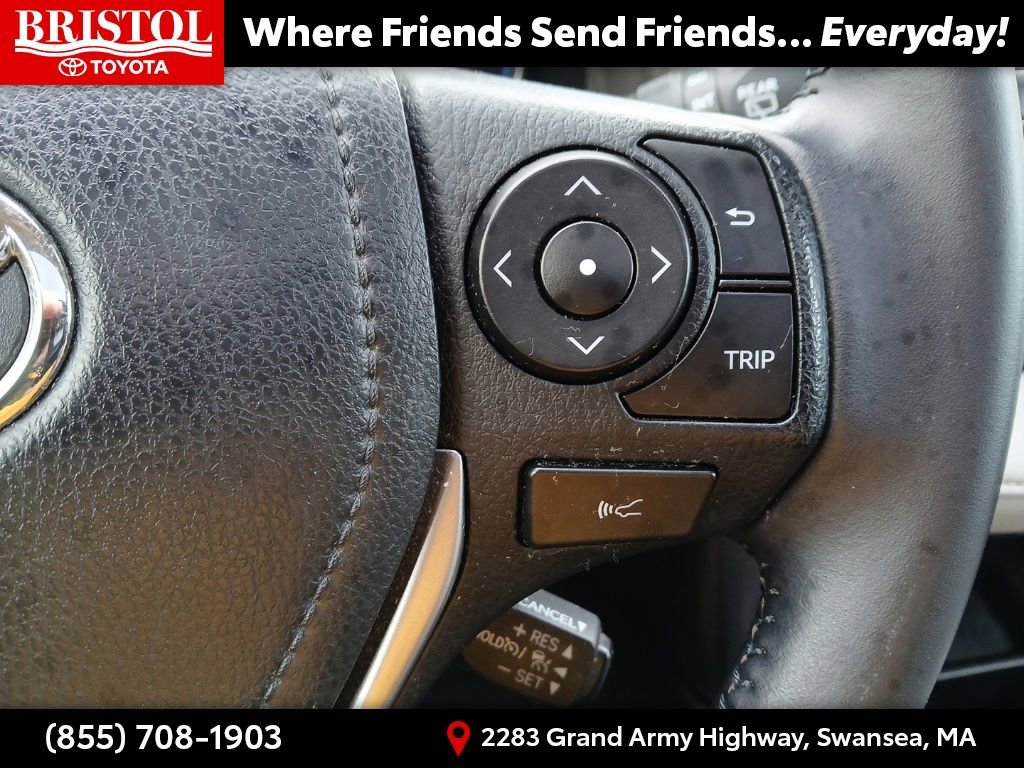 Used 2016 Toyota RAV4 Limited image 30