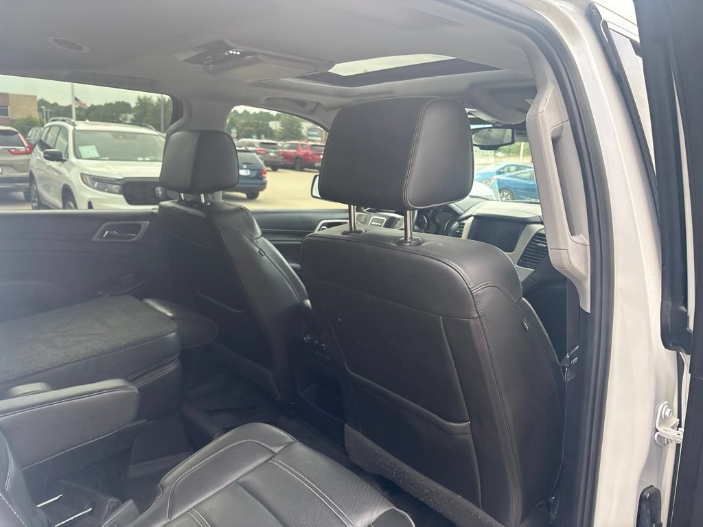 Used 2017 GMC Yukon XL Denali w/ Open Road Package AWD/4WD image 34