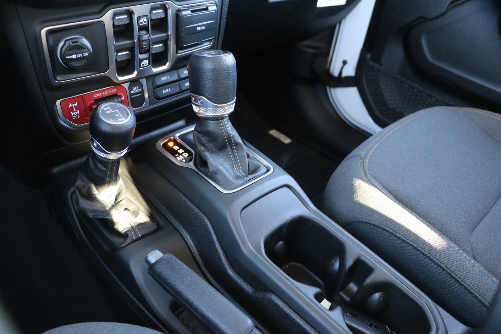 New 2026 Jeep Gladiator Mojave AWD/4WD image 23