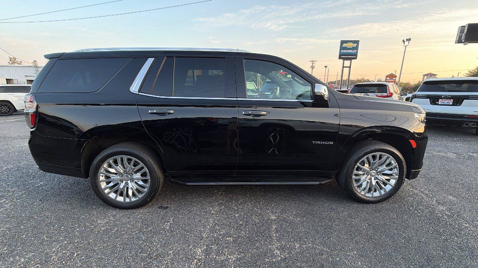 Used 2023 Chevrolet Tahoe Premier w/ Max Trailering Package AWD/4WD image 8