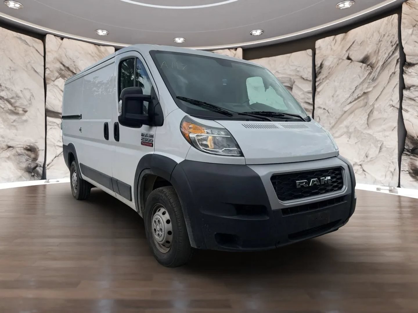 Used 2021 RAM ProMaster 2500 FWD image 3