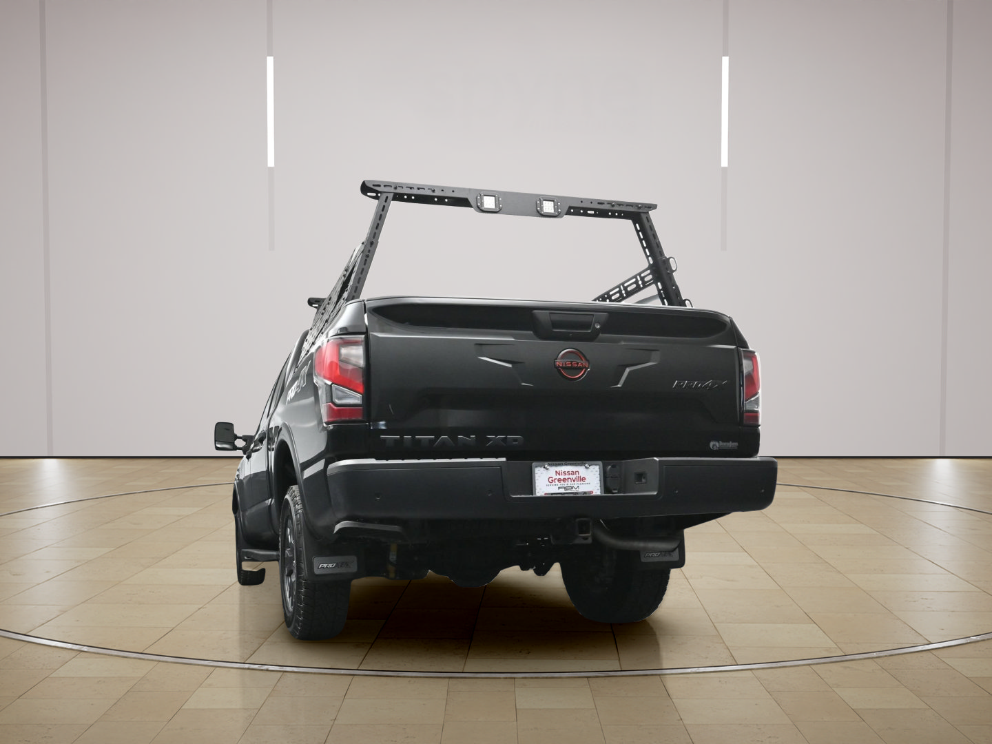 Certified 2024 Nissan Titan XD AWD/4WD image 30
