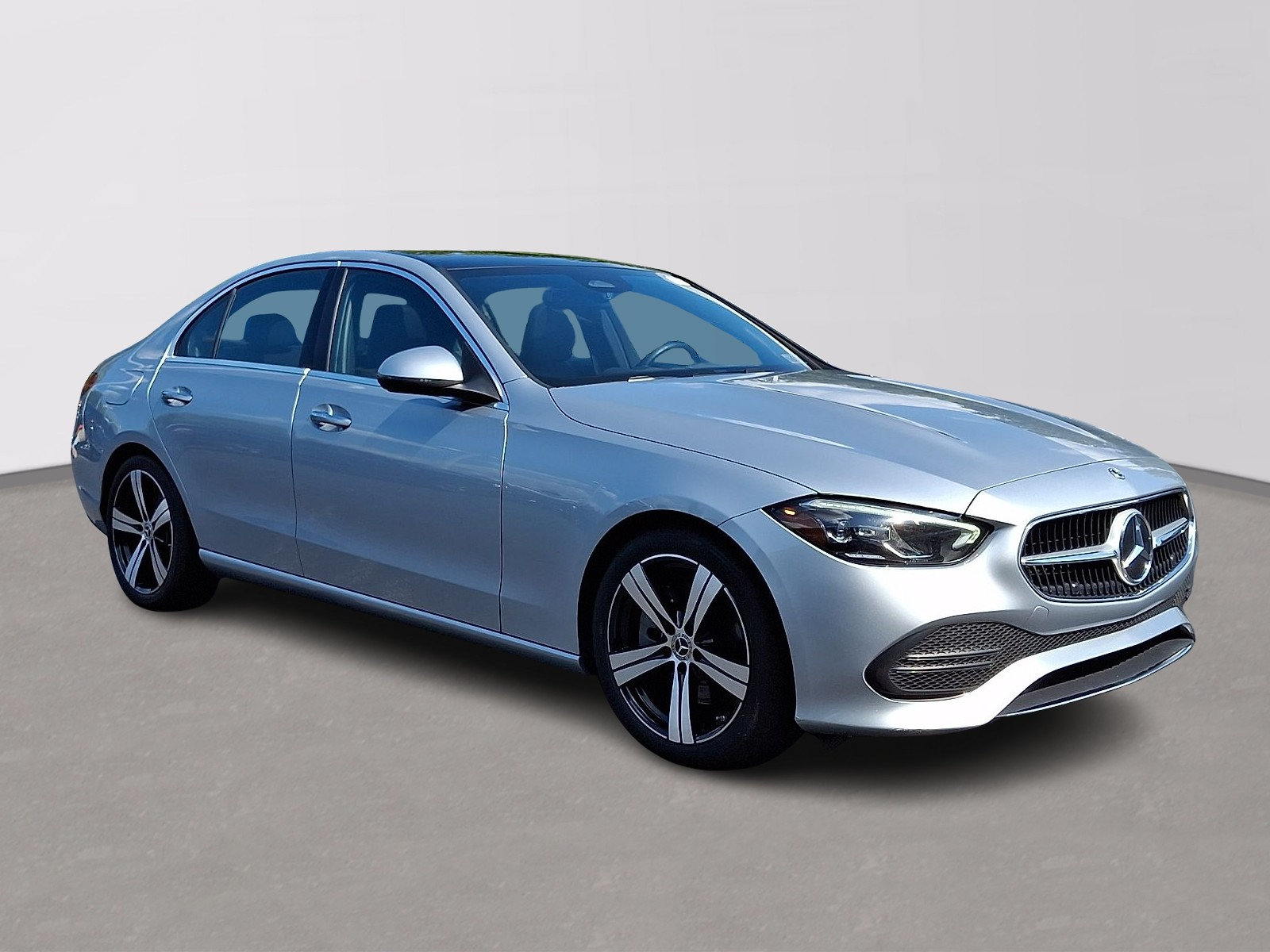 Used 2022 Mercedes-Benz C 300 4MATIC Sedan image 3