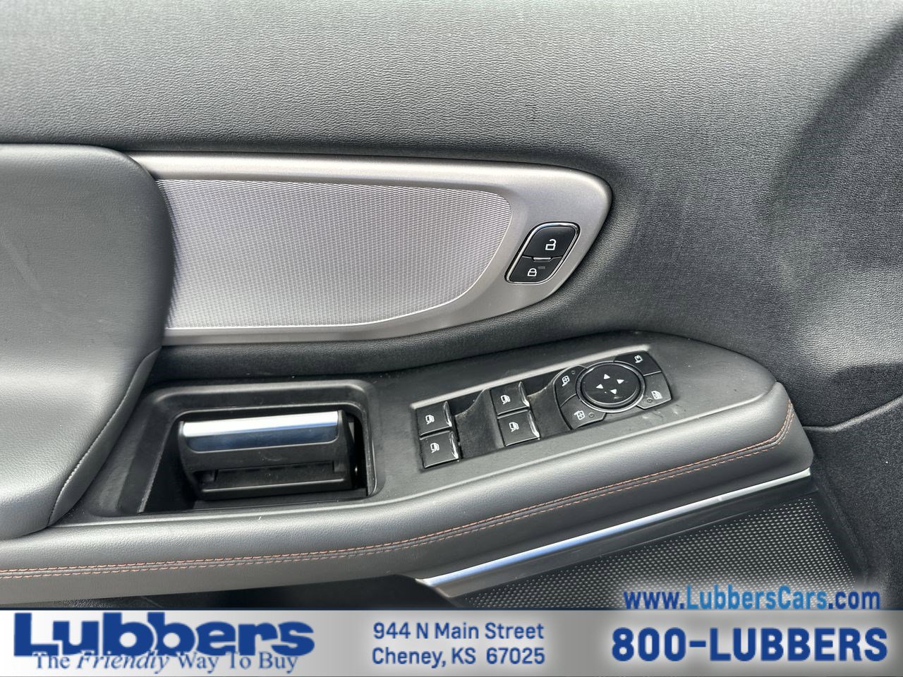 Used 2025 Ford Expedition Max Active AWD/4WD image 13