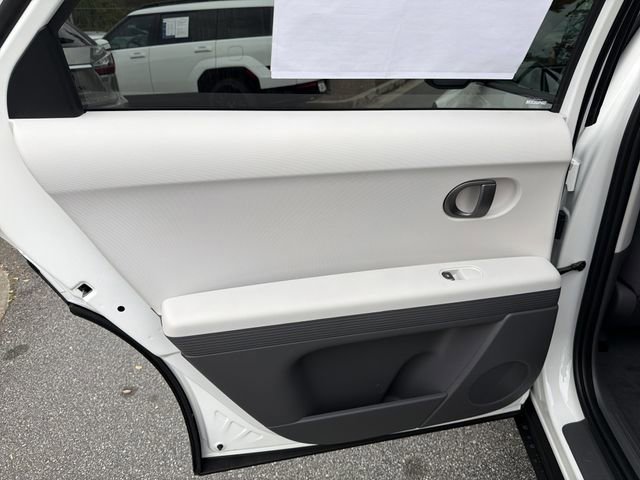 New 2026 Hyundai Ioniq 5 SE image 22