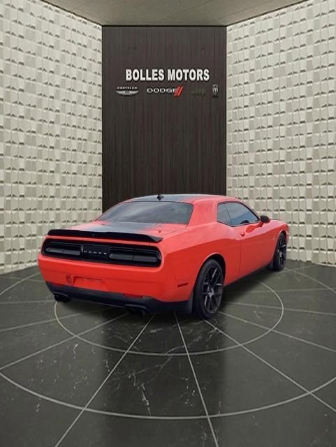 Used 2016 Dodge Challenger R/T Scat Pack RWD image 5