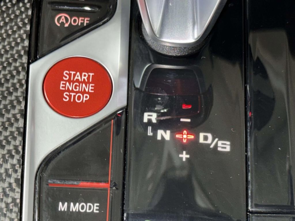 Used 2025 BMW X5 M Competition w/ Executive Package image 24