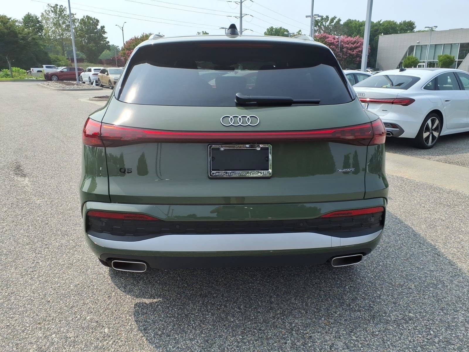 Certified 2025 Audi Q5 Premium Plus w/ Premium Plus AWD/4WD image 6