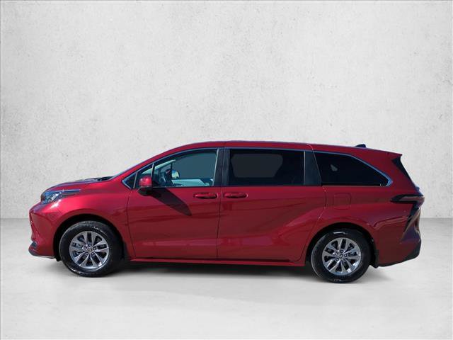 Certified 2026 Toyota Sienna LE AWD/4WD image 9
