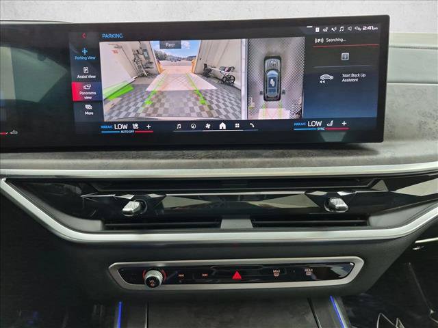 Used 2025 BMW X7 M60i AWD/4WD image 14