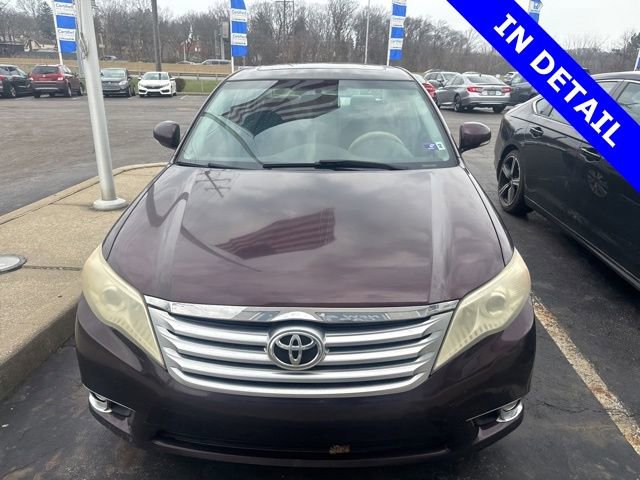 Used 2012 Toyota Avalon image 2