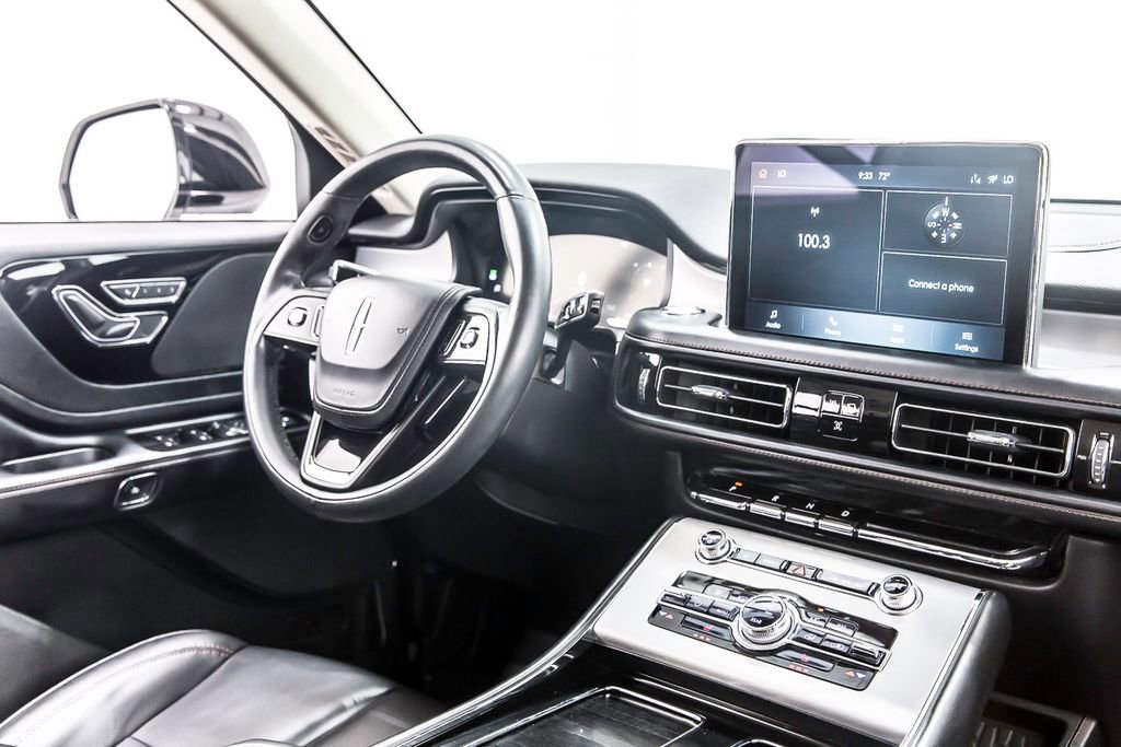Used 2021 Lincoln Aviator 2WD image 19