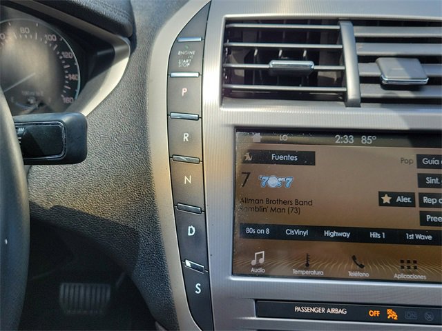 Used 2017 Lincoln MKZ Premiere image 19