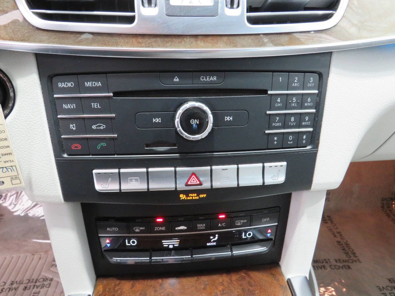 Used 2016 Mercedes-Benz E 350 Sedan w/ Premium Package image 23