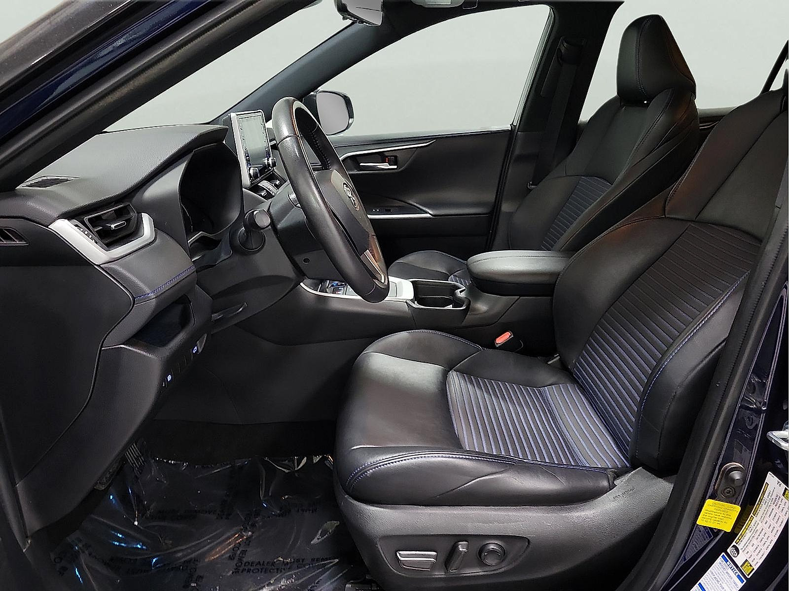Certified 2021 Toyota RAV4 XSE AWD/4WD image 11