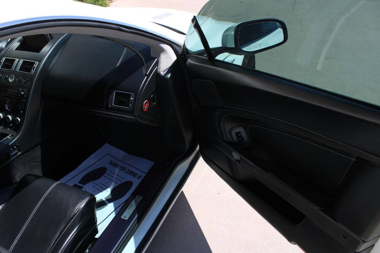 Used 2008 Aston Martin V8 Vantage Coupe image 11